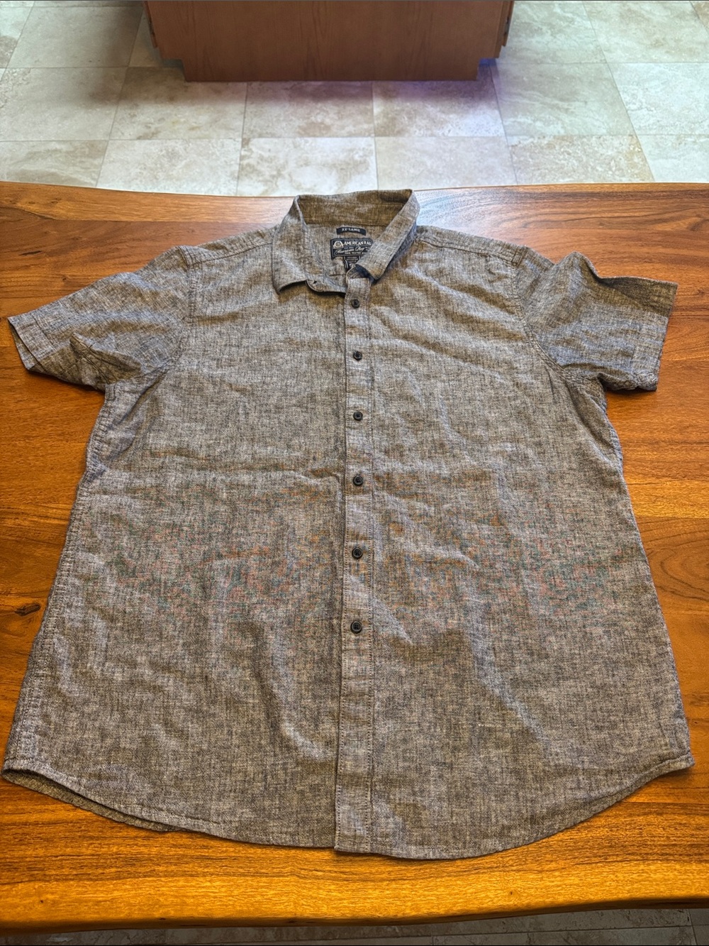 American Rag Men’s Short-Sleeve Button-Down Shirt in Heather Gray